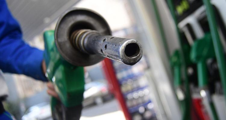 Alza Bencinas - Agencia Uno