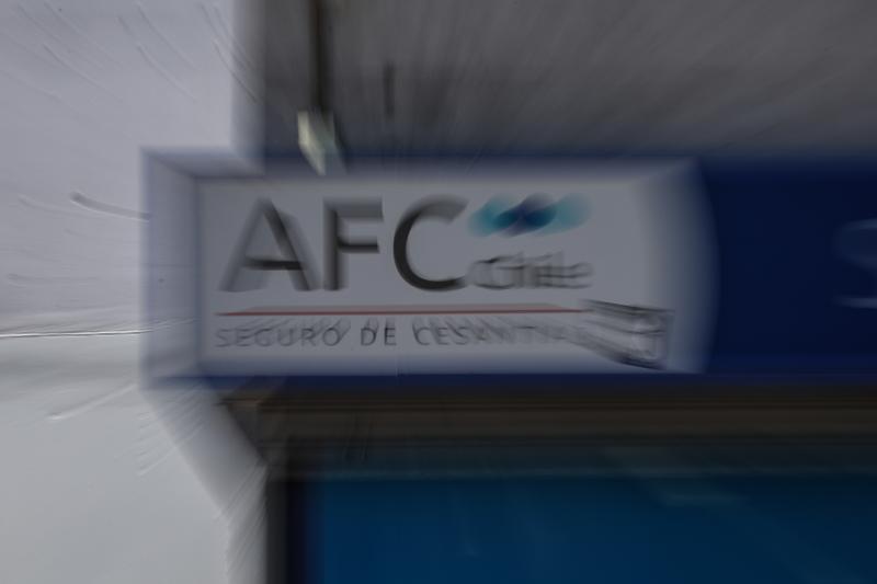 Los bonos para cesantes en abril de 2026 - Aton.