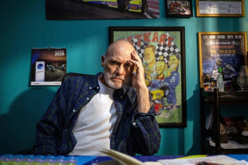 Bastián Bodenhöfer - El millonario que quería que lo amaran.