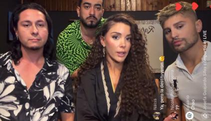 Cata Vallejos durante su live - Créditos: Tiktok