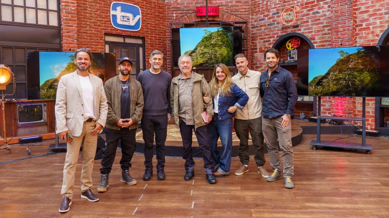 Carlo von Mühlenbrock, Javier Mery, Felipe Braun, Francisco Gedda, Sol Leyton, Clemente del Río y Cristián Arrigada. Créditos: 13C.