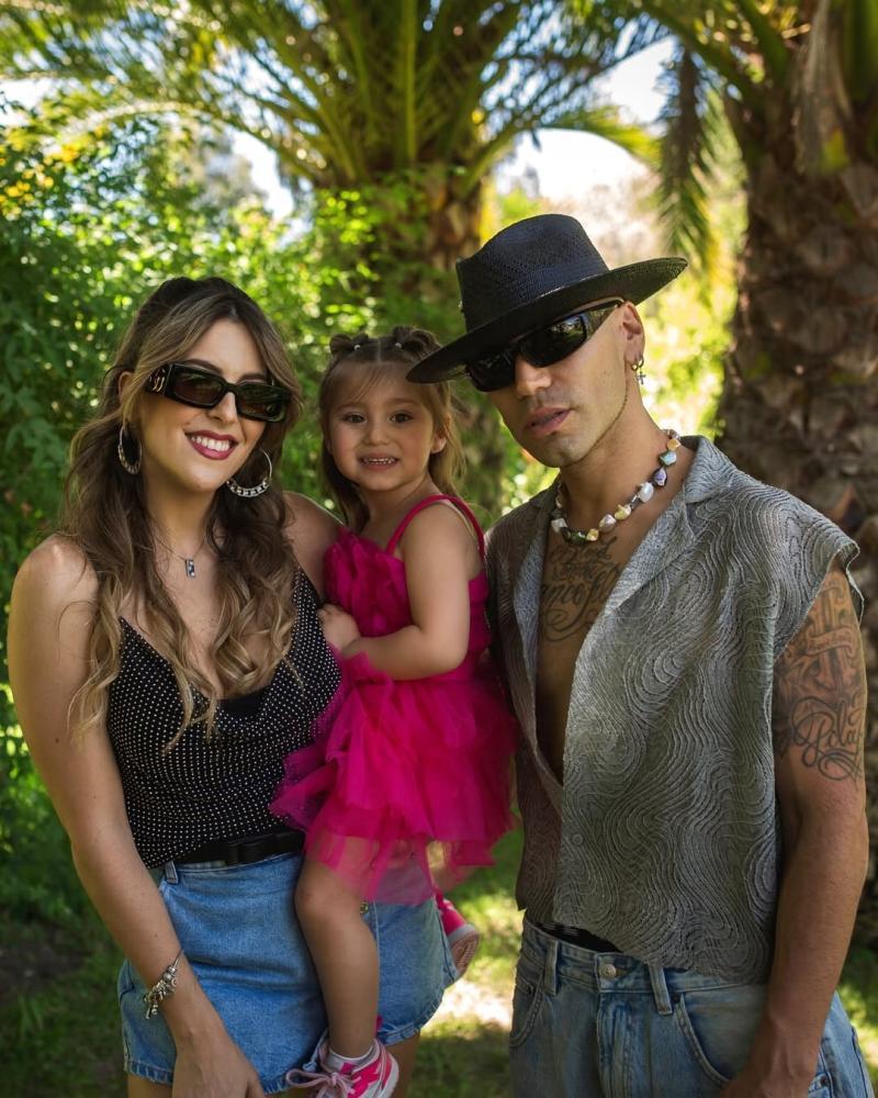 Gabriel Peralta y su familia | Instagram