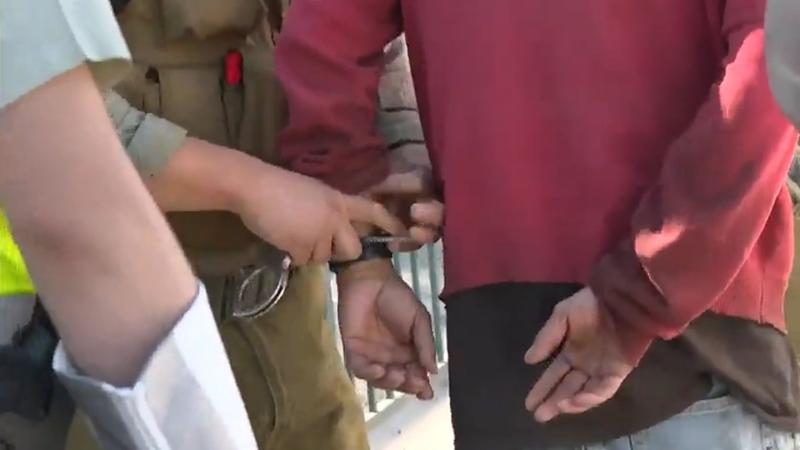 La reacción de José Luis Repenning al ver patente escrita con lápiz y papel