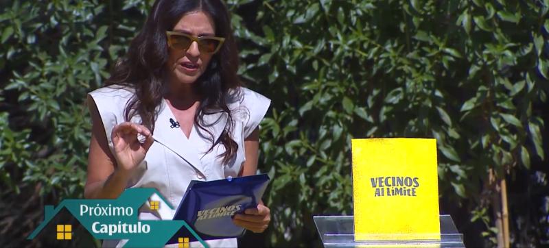 Karla Constant en Vecinos al límite