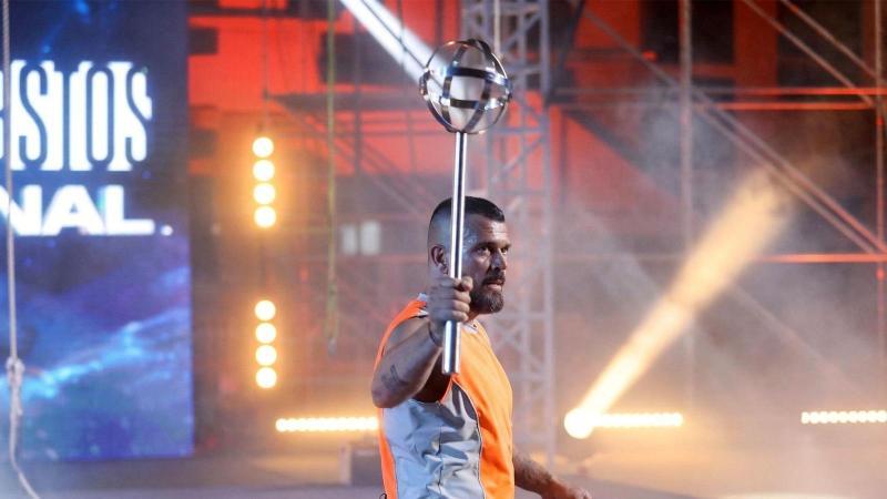 Juan Pedro Verdier gana "Mundos Opuestos"