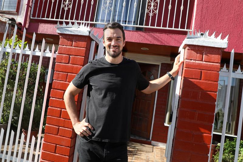 Tomás Vodanovic - Socios de la parrilla a domicilio.