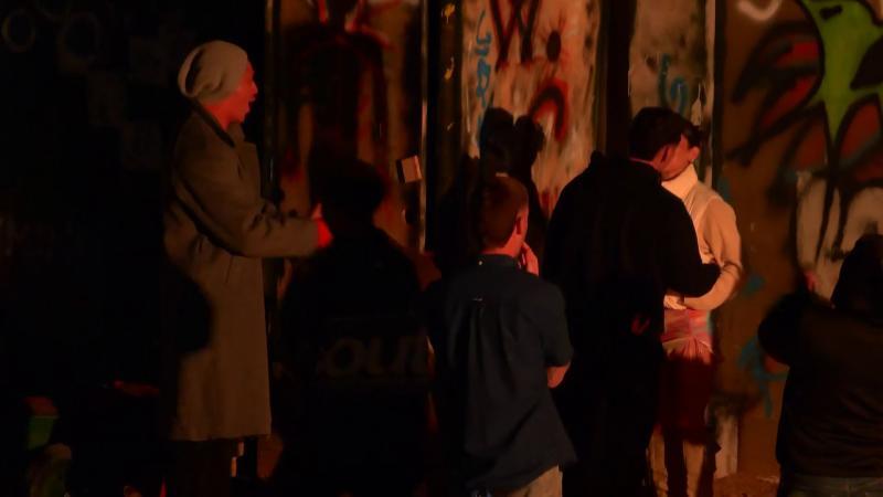 Primer beso en "Vecinos al límite"