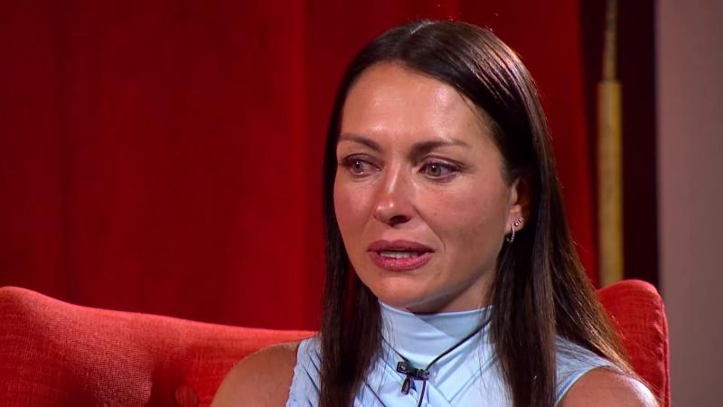 Paula Pavic se quebró durante la entrevista