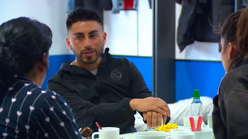 Kanela en Vecinos al límite