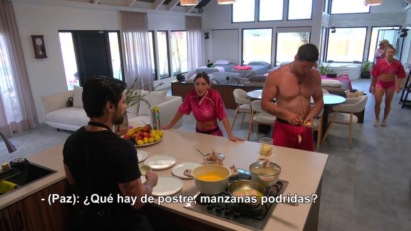 El inicio de la pelea entre Cata y Paz