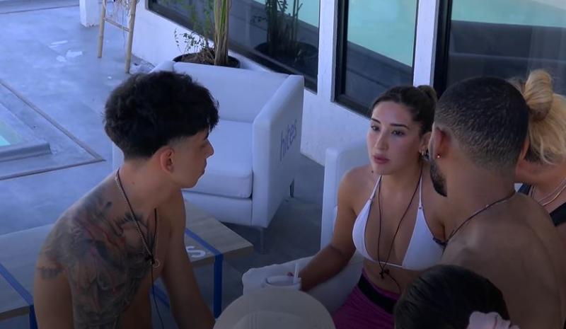 Bimza y Catalina discuten por las nominaciones