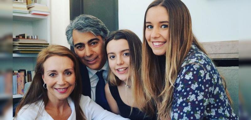 Karen Doggenweiler, Marco Enríquez-Ominami y sus hijas