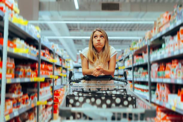 Supermercados cerrarán más temprano el jueves 30 de abril