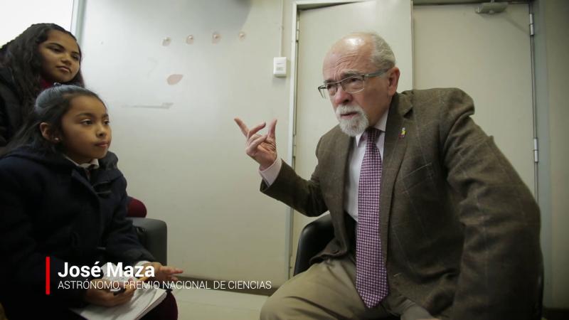Imagen del profesor José Maza en documental chileno APOLO 11. Créditos: 13C.