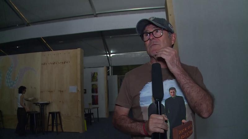 Marcelo Comparini en feria de arte Ch.ACO. Créditos: 13C.