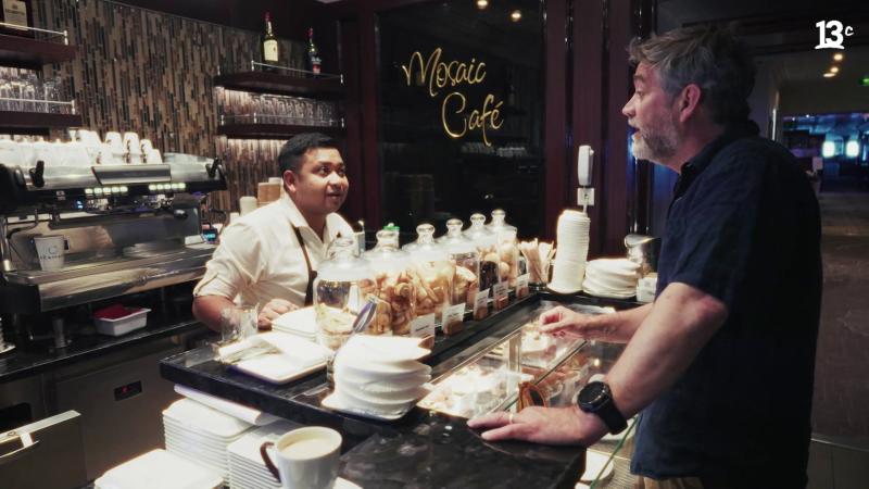 Felipe Braun en restaurante del crucero Azamara. Créditos: 13C.