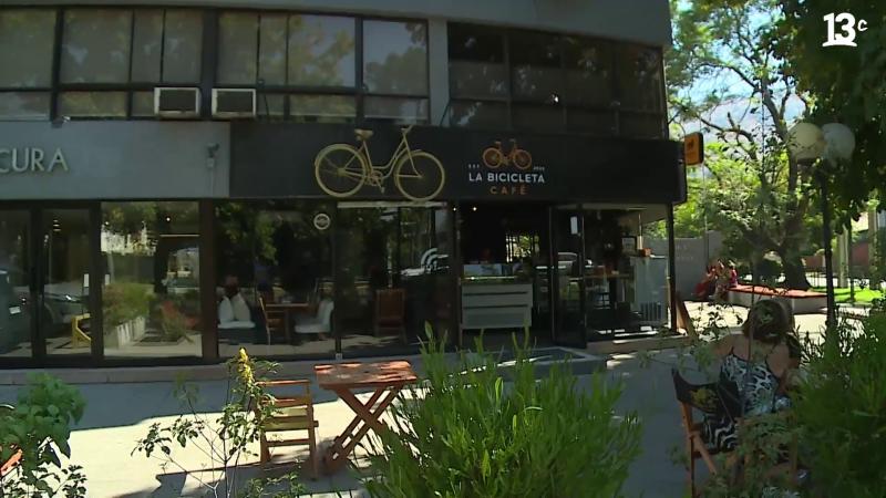 Fachada de La Bicicleta Café. Créditos: 13C