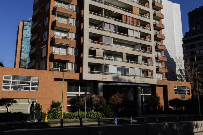 Edificio en Las Condes: Isidora cayó desde el piso 11 - Agencia Uno.