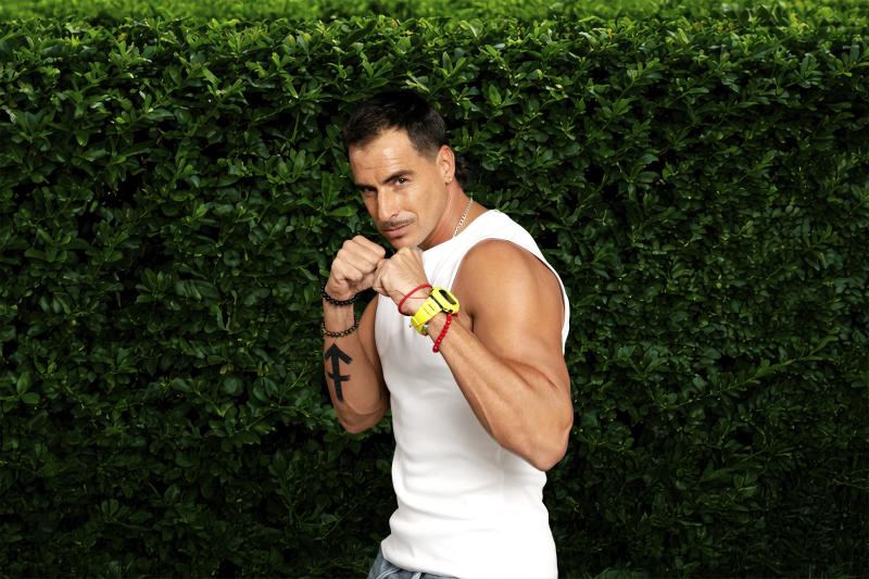 Camilo Huerta tiene 41 años