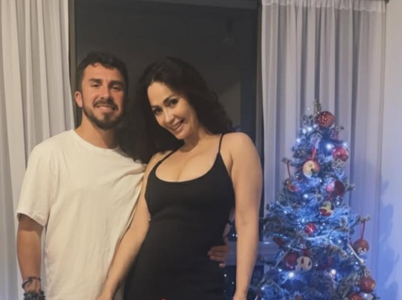 Nidyan y su pareja | Instagram