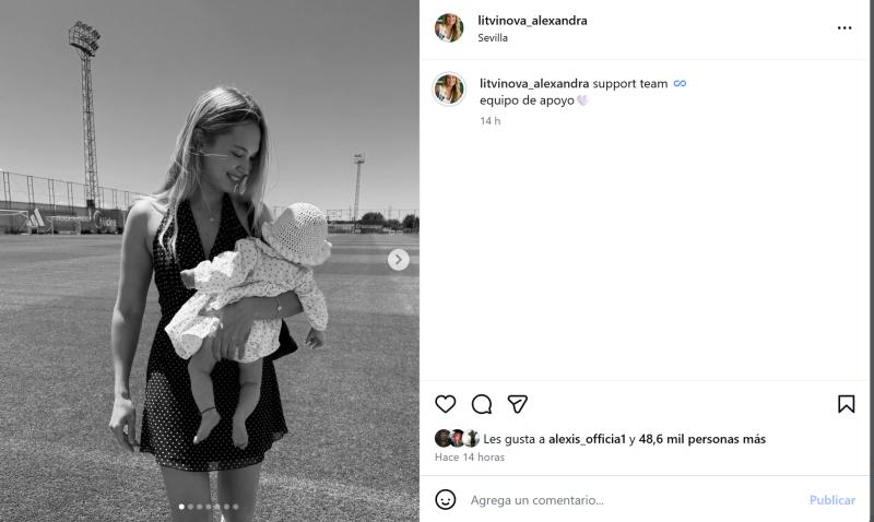 Foto familiar de Alexis Sánchez y Alexandra Litvinova | Instagram