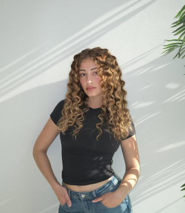 Florencia Araneda, hija de Rafael Araneda y Marcela Vacarezza | Instagram