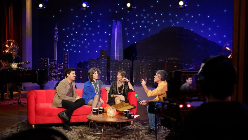 Héctor Morales, Javiera Díaz de Valdés y Javiera Acevedo. Créditos: 13C.