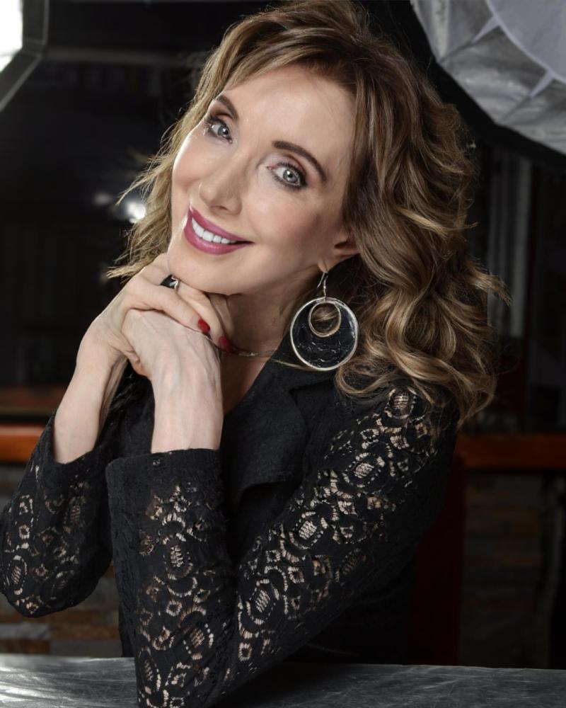 El presente de la actriz Silvia Novak / Créditos: @nataliabelmar_