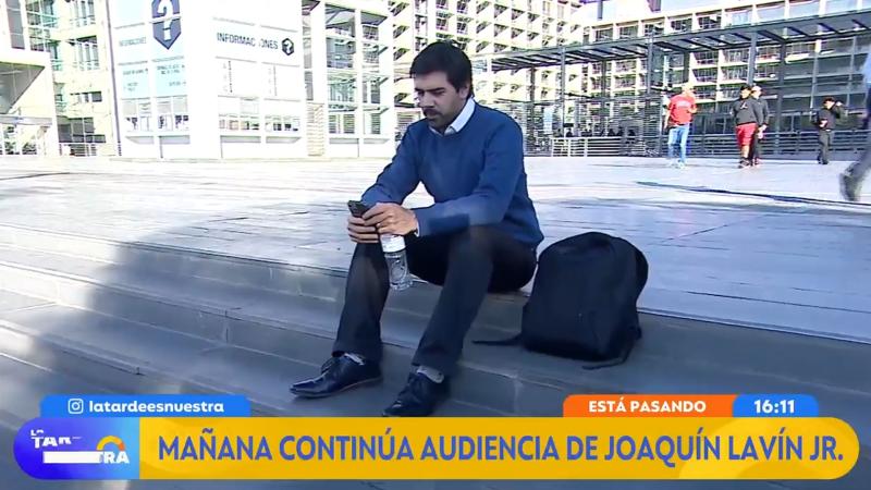Así fue la salida de Joaquín Lavín León tras formalización en su contra