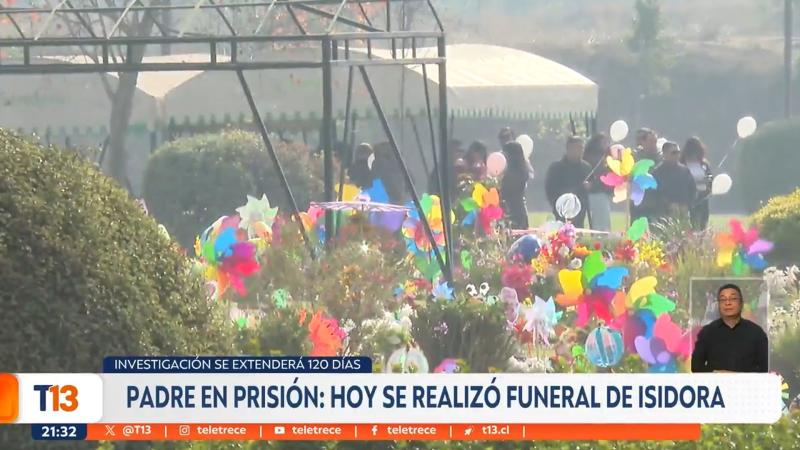 Así fue el multitudinario adiós a Isidora, la niña de 2 años que falleció tras caer de piso 11 en La Condes