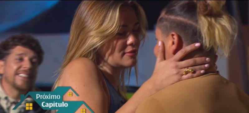 Laura Prieto y Princeso en Vecinos al límite