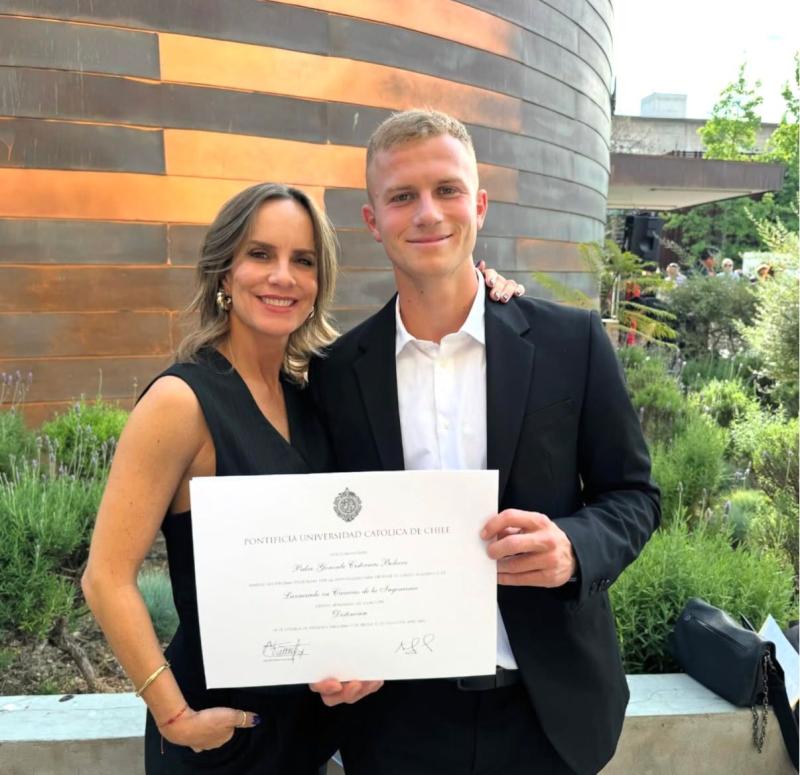 Diana Bolocco y su hijo Pedro Cisternas - Instagram