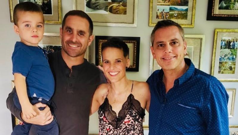 José Miguel Viñuela junto a Javiera Suárez y Cristián Arriagada