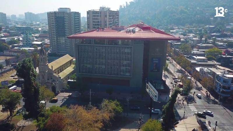 Vista aérea de la sede Bellavista de la Universidad San Sebastián. Créditos: 13C.