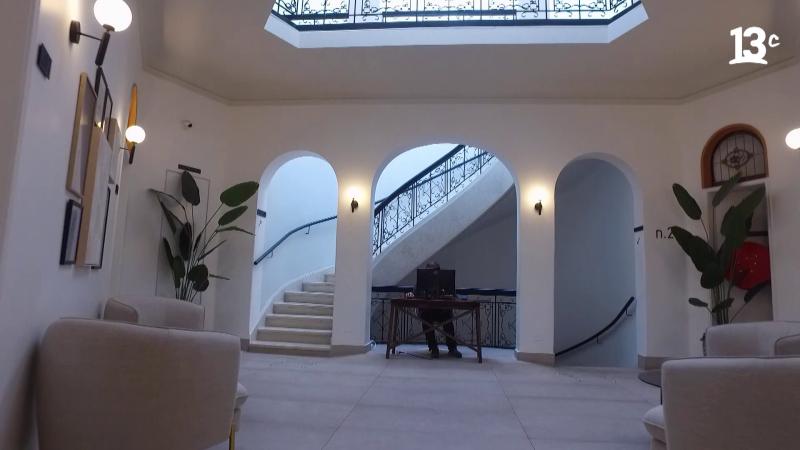 Imagen de interior de edificio patrimonial del Barrio París-Londres. 13C.