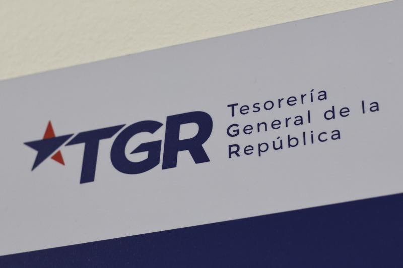 Comienzan los embargos a deudores del CAE - Aton.