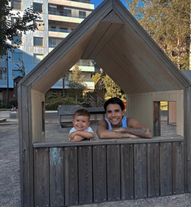 Leo junto al hijo de Steffi Méndez - Instagram