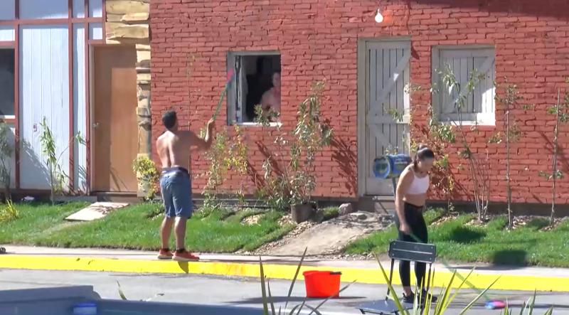 Felipe Contreras y Princeso en Vecinos al límite