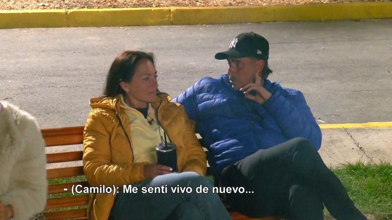 Camilo Huerta y Paula Pavic en Vecinos al límite