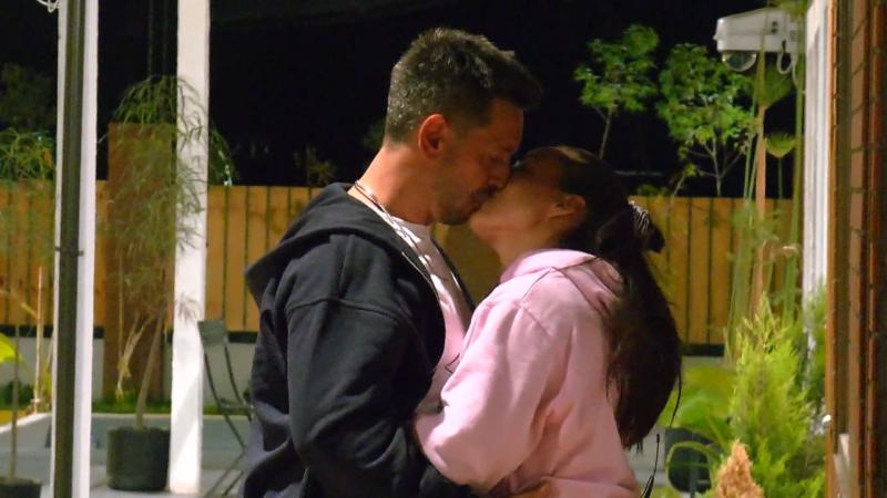 Agustín Pastorino y Paz Roldán en Vecinos al límite
