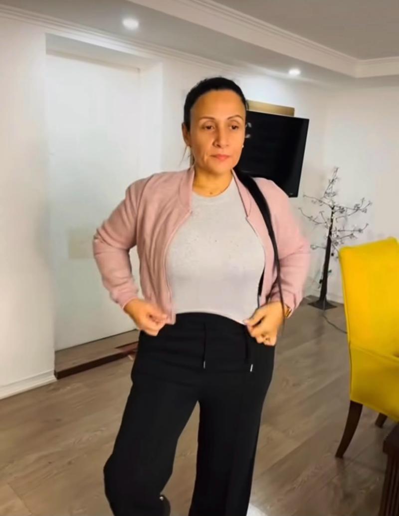 Mitzi Bustos - Instagram