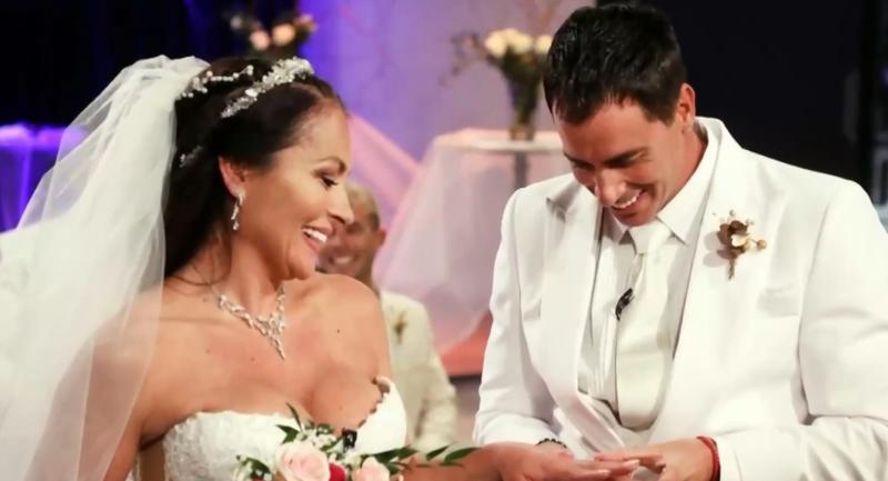 La boda entre Camilo Huerta y Paula Pavic en "Vecinos al límite" / Canal 13