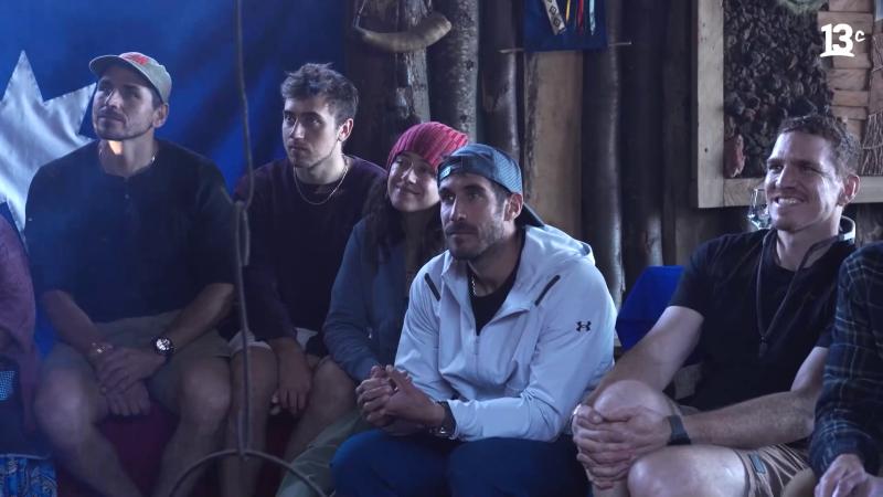Pangal y su familia fueron recibidos por comunidad pehuenche. Créditos: Canal 13.