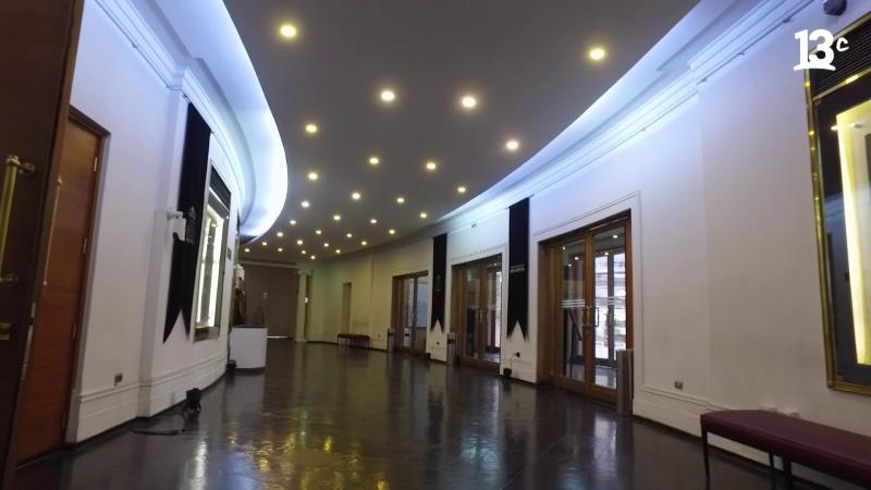 Interiores del Teatro Oriente / 13C
