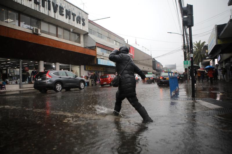 Identificas los puntos críticos por llega de lluvias extremas en Santiago.