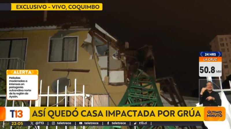 Gran parte de la casa quedó destrozada.