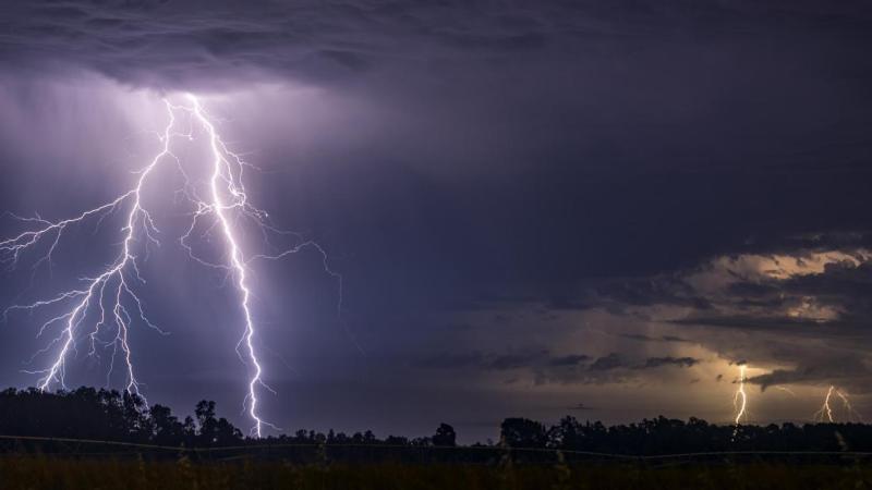 Advierten tormentas eléctricas para 4 regiones del país