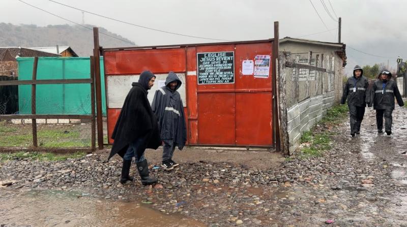 Campamento Ribera Río Mapocho en Talagante / @MaximoPavezC