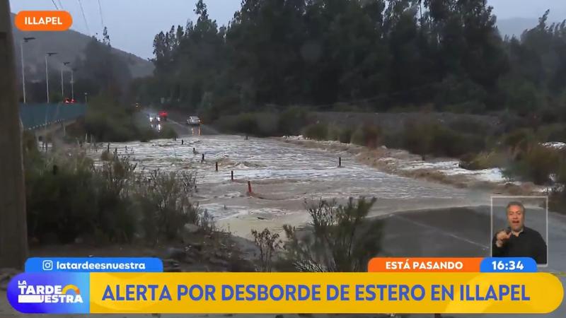 Estero Aucó de Illapel aumentó caudal en pocas horas por intensa lluvia