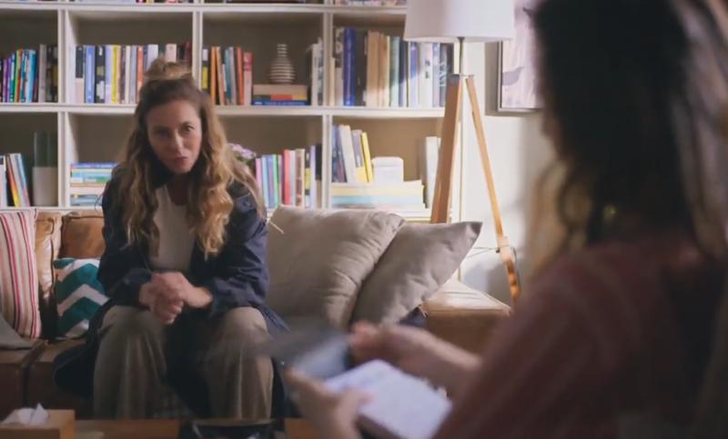 Vale Todo: Helenita vuelve de rehabilitación.